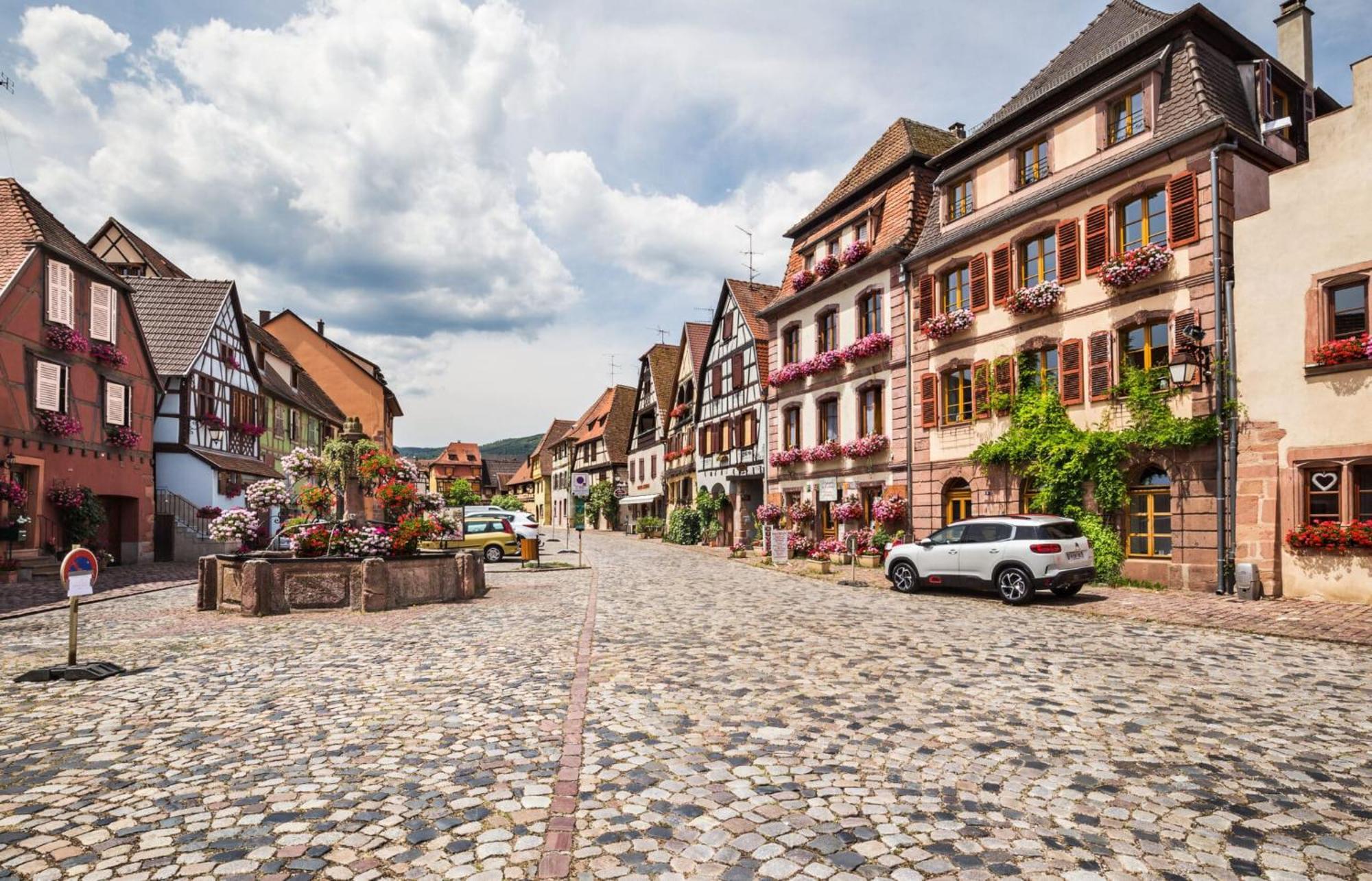Appartements Duplex 3 Et 4 Personnes - Climatisation - Village Elu Parmi Les "Plus Beaux Villages De France" - Route Des Vins - Centre Alsace Bergheim Buitenkant foto