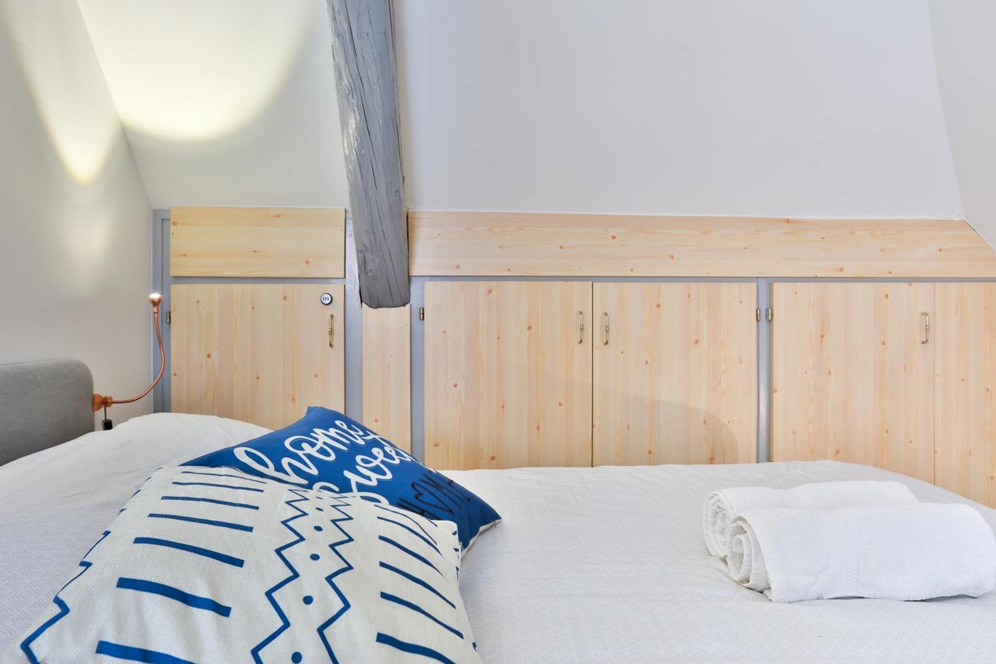 Appartements Duplex 3 Et 4 Personnes - Climatisation - Village Elu Parmi Les "Plus Beaux Villages De France" - Route Des Vins - Centre Alsace Bergheim Buitenkant foto