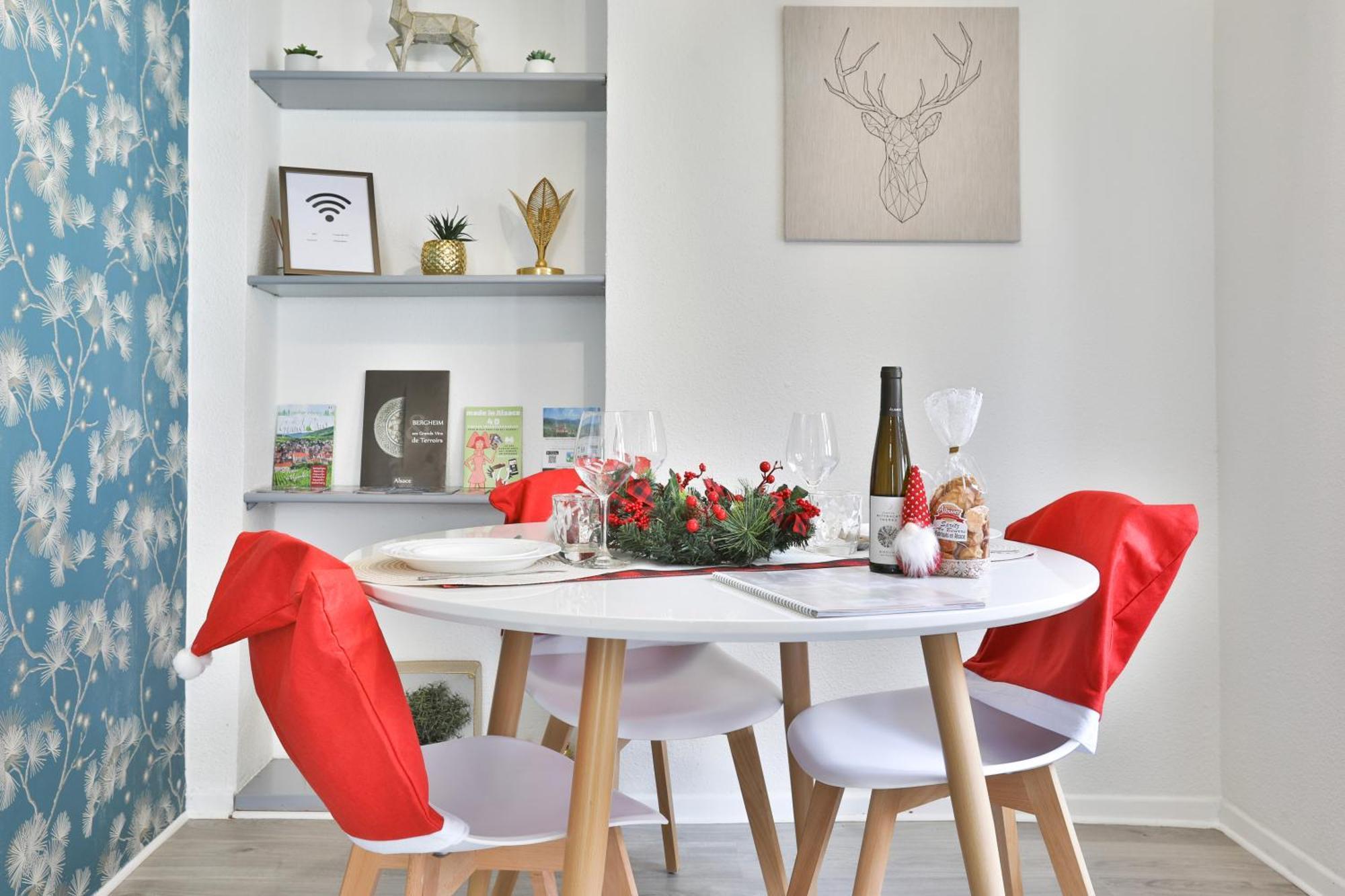 Appartements Duplex 3 Et 4 Personnes - Climatisation - Village Elu Parmi Les "Plus Beaux Villages De France" - Route Des Vins - Centre Alsace Bergheim Buitenkant foto
