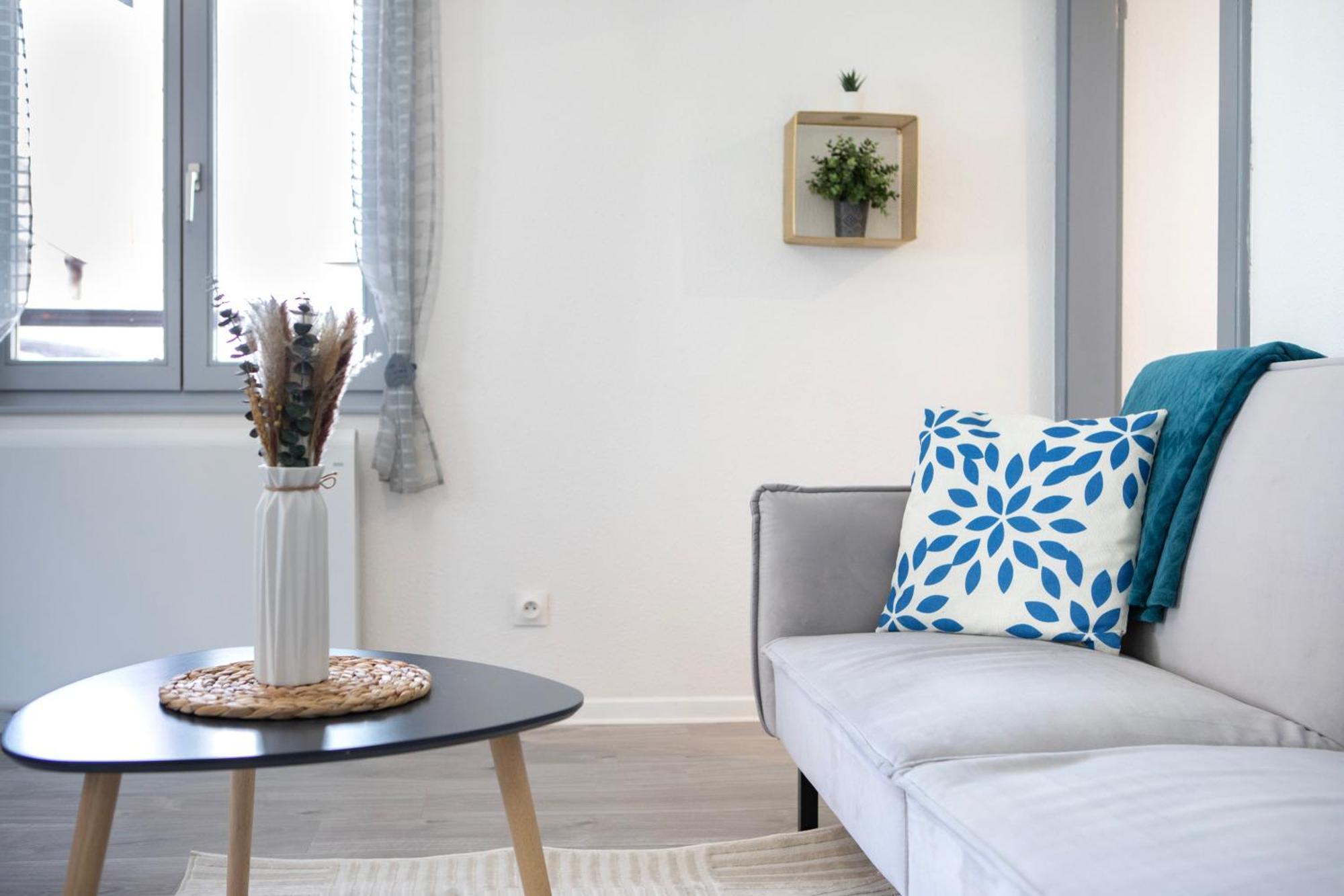 Appartements Duplex 3 Et 4 Personnes - Climatisation - Village Elu Parmi Les "Plus Beaux Villages De France" - Route Des Vins - Centre Alsace Bergheim Buitenkant foto