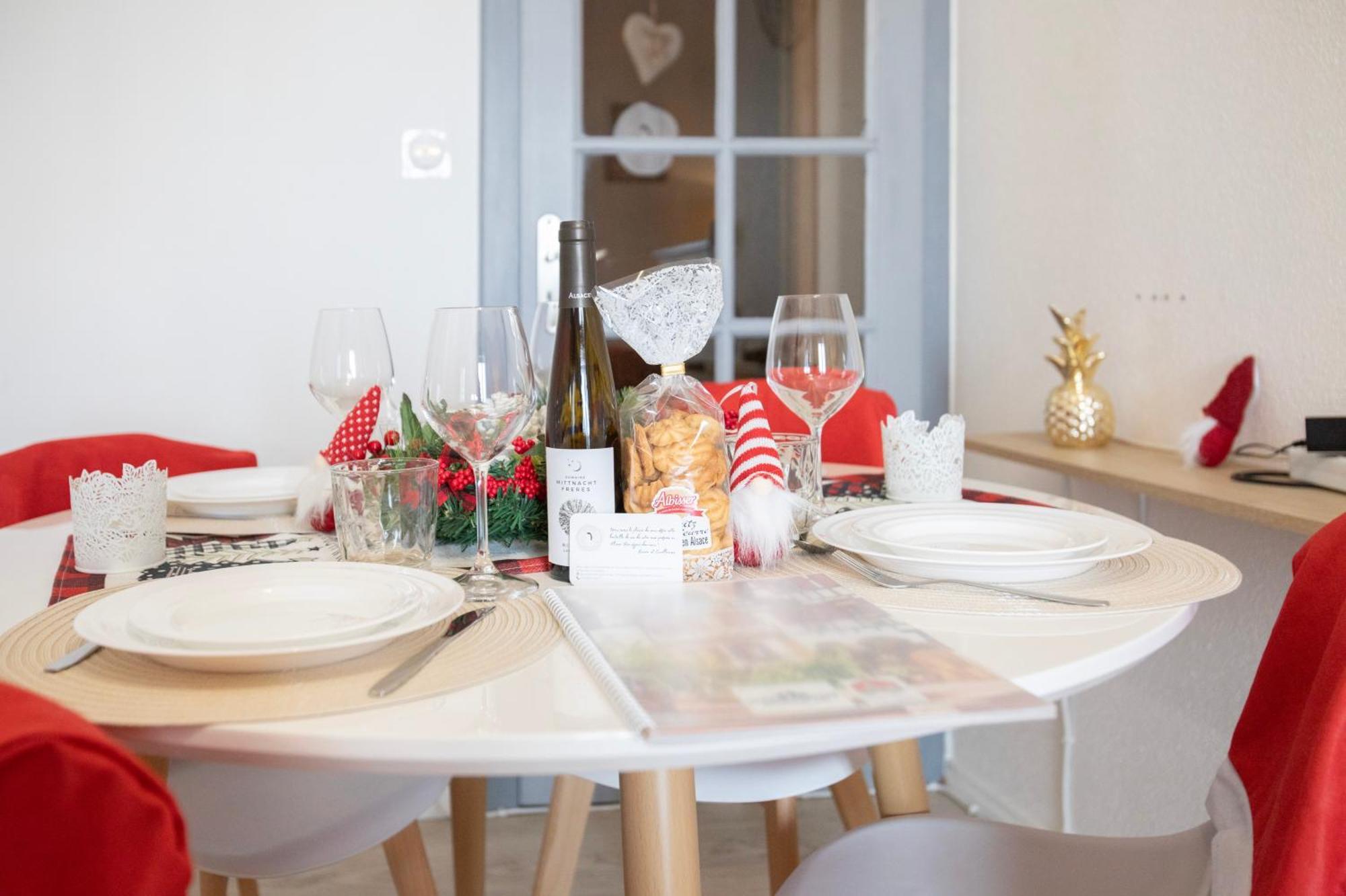 Appartements Duplex 3 Et 4 Personnes - Climatisation - Village Elu Parmi Les "Plus Beaux Villages De France" - Route Des Vins - Centre Alsace Bergheim Buitenkant foto